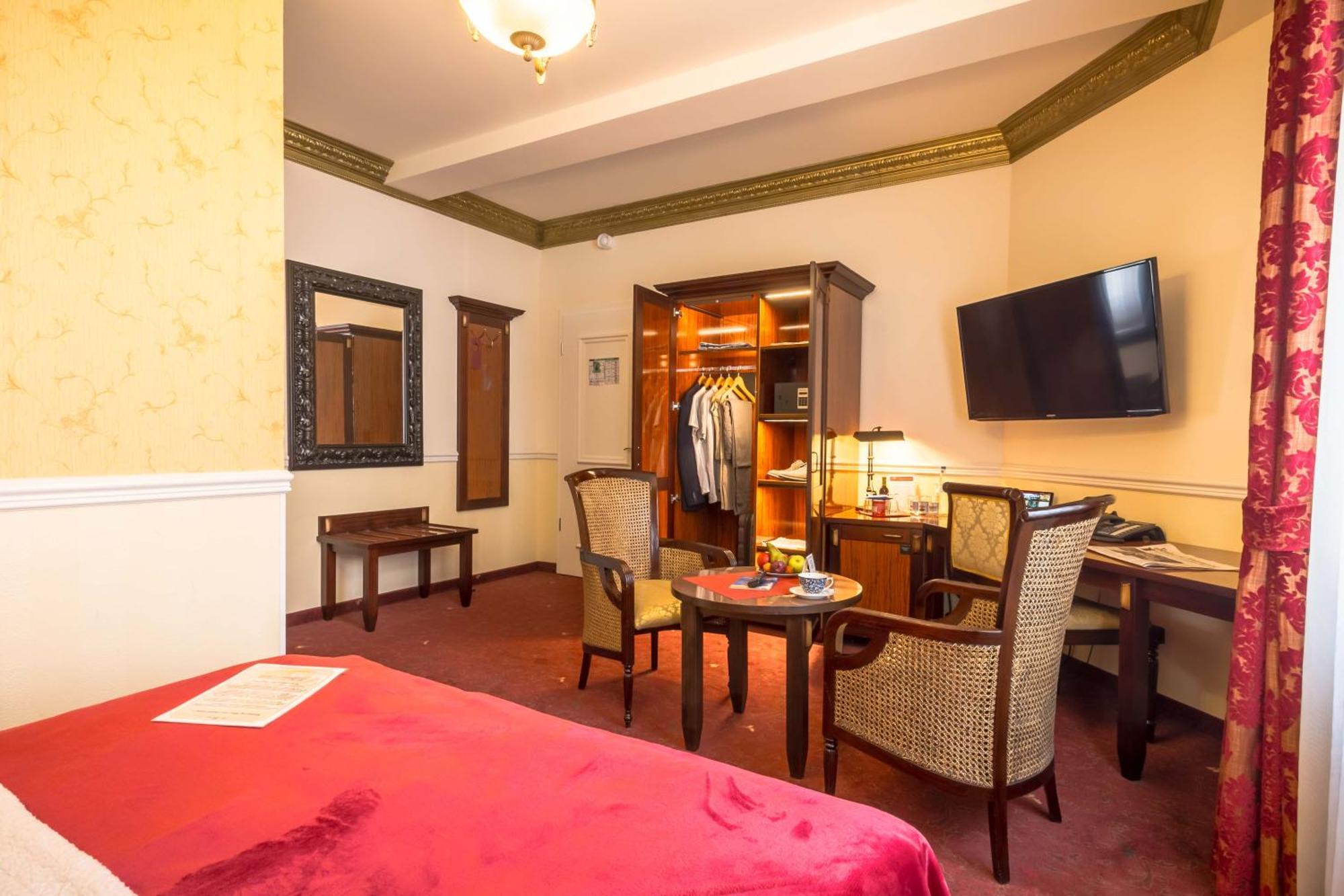 Myer'S Hotel Берлин Экстерьер фото