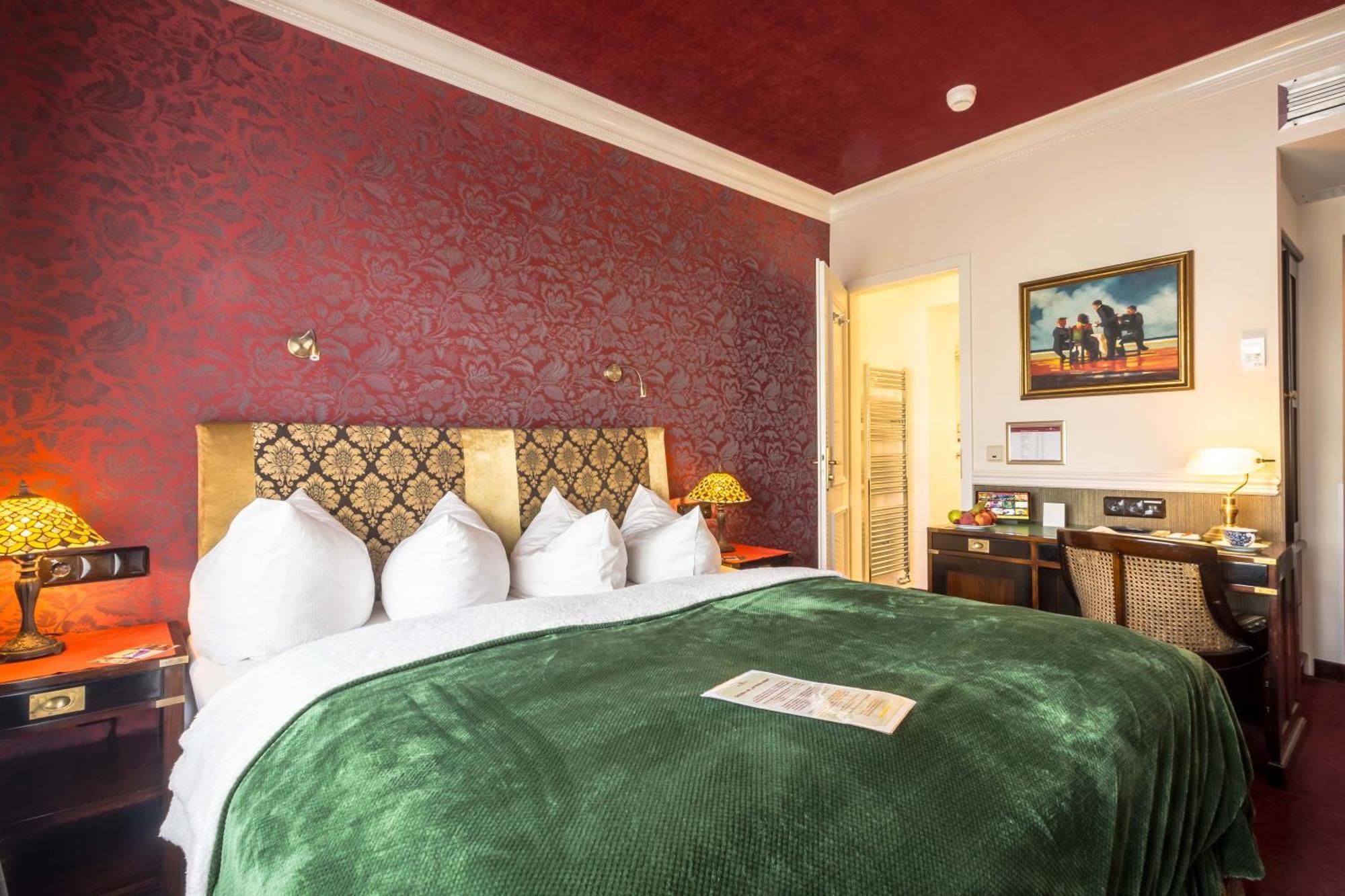 Myer'S Hotel Берлин Экстерьер фото